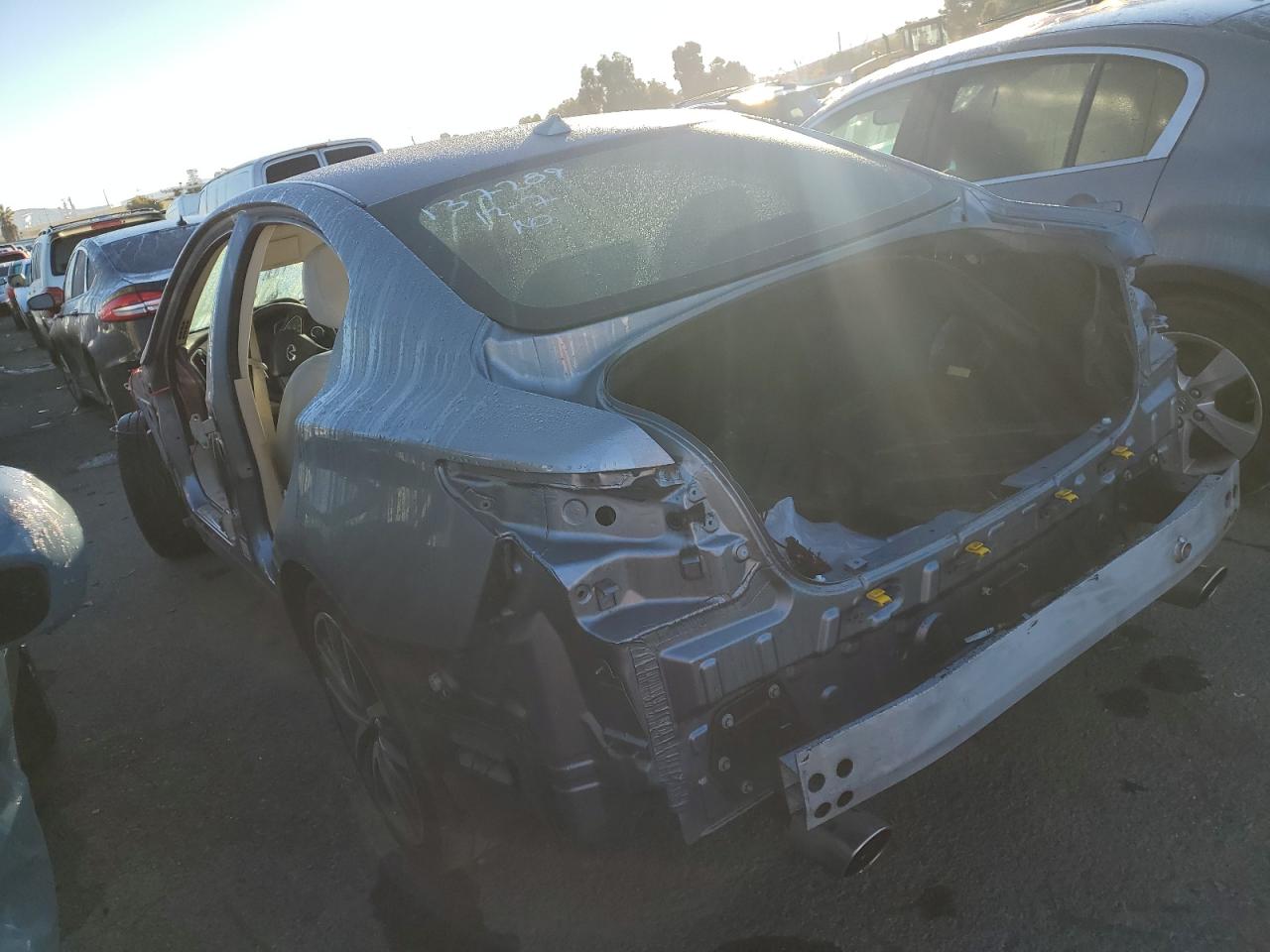 Obraz 2 z 2015 INFINITI Q50 BASE 2015 z VIN JN1BV7AP4FM347897