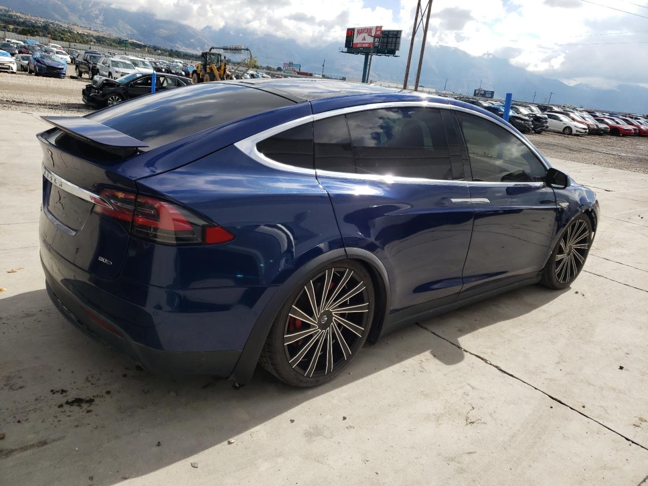 Изображение 3 2016 TESLA MODEL X  2016 с VIN 5YJXCBE28GF006782