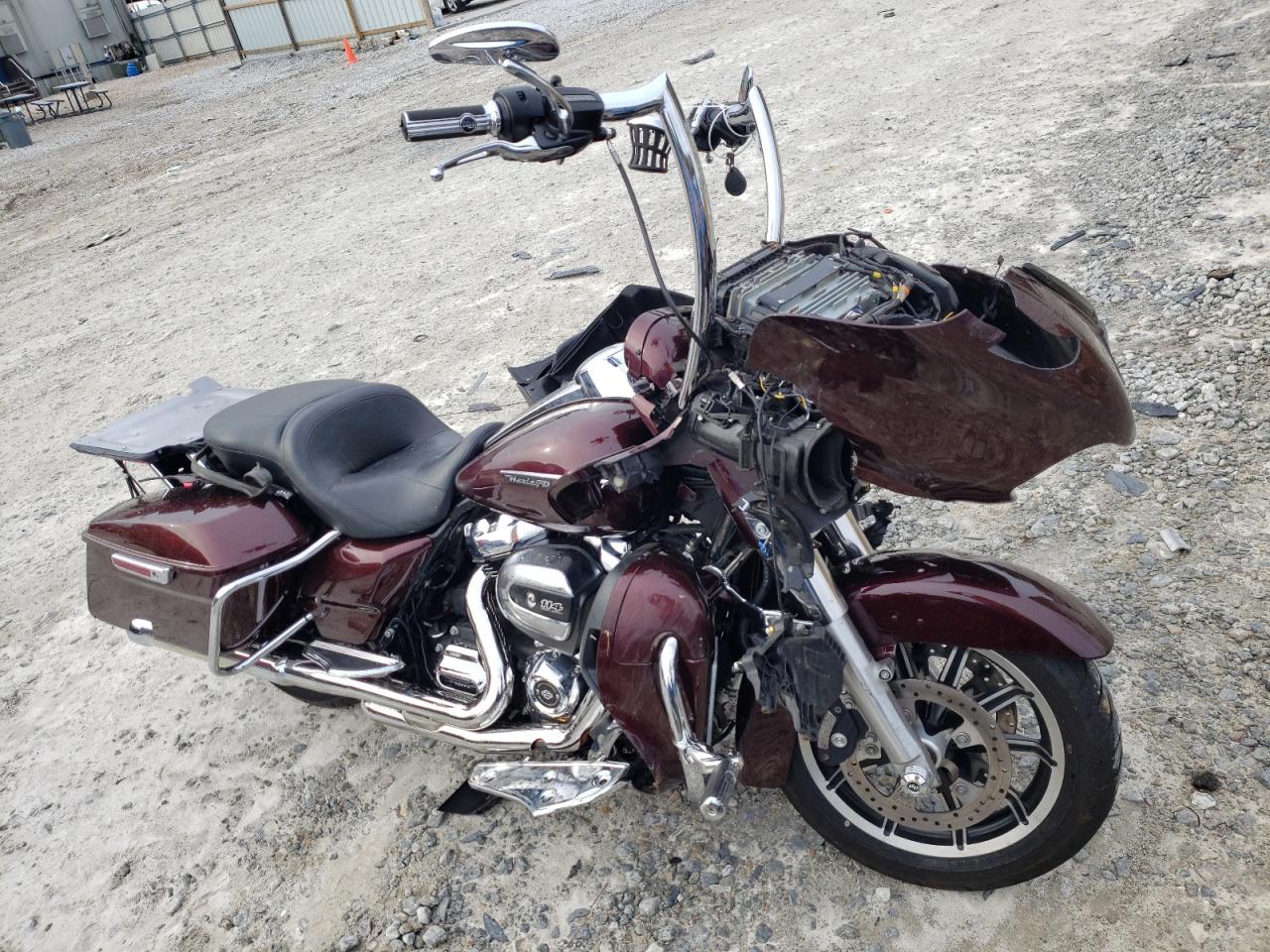 Obraz 1 z 2019 HARLEY-DAVIDSON FLTRU  2019 z VIN 1HD1KGF17KB659724