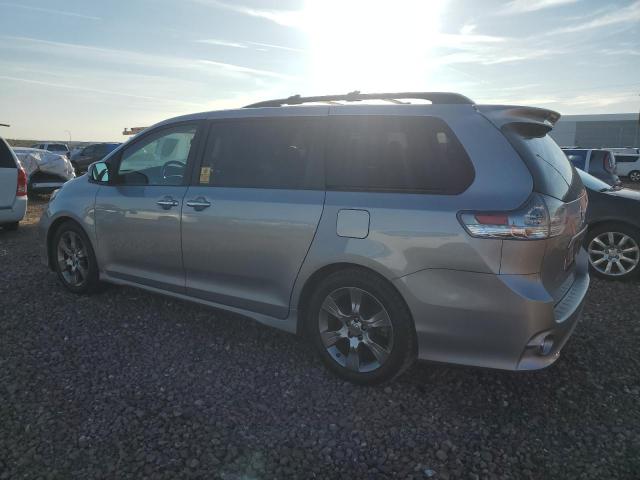 Obraz 2 z 2015 TOYOTA SIENNA SPORT 2015 z VIN 5TDXK3DC2FS532709