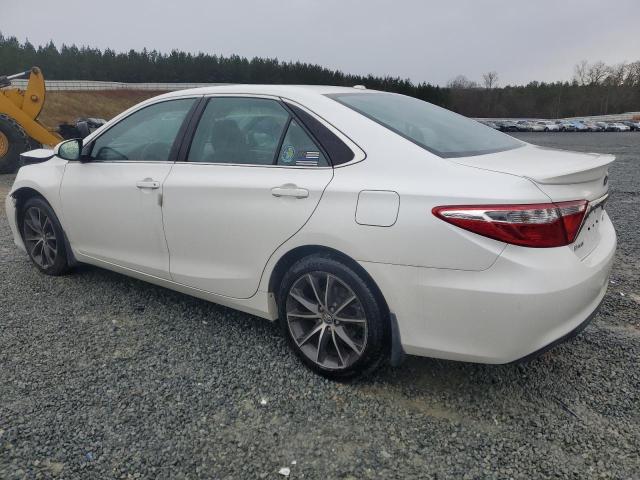 Obraz 2 z 2017 TOYOTA CAMRY LE 2017 z VIN 4T1BF1FKXHU660729