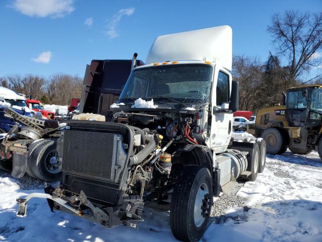 Image 2 of 2022 INTERNATIONAL LT625  2022 with VIN 3HSDZTZR8NN554564