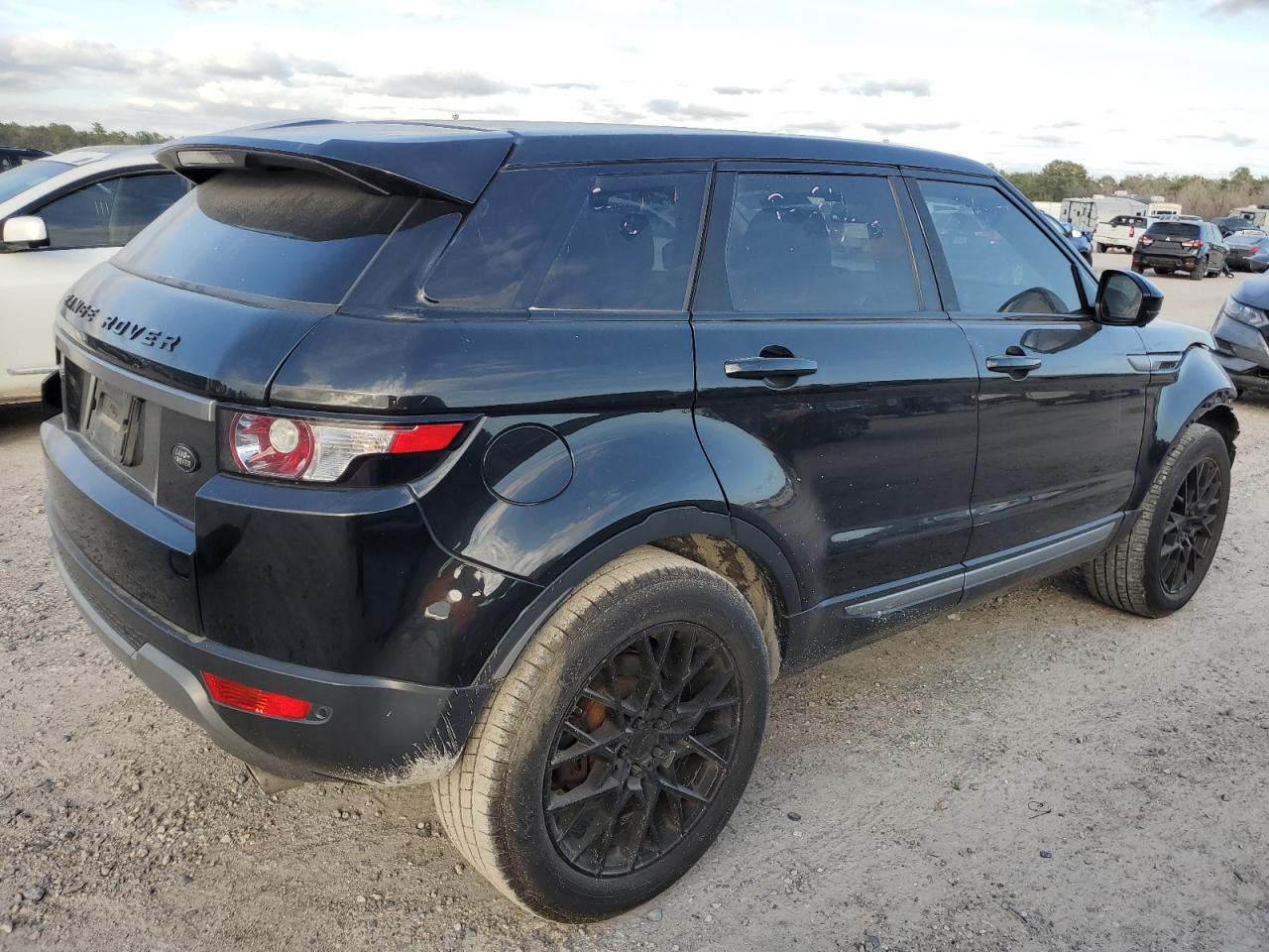 Image 3 of 2015 LAND ROVER RANGE ROVER EVOQUE PURE PLUS 2015 with VIN SALVP2BG4FH992623
