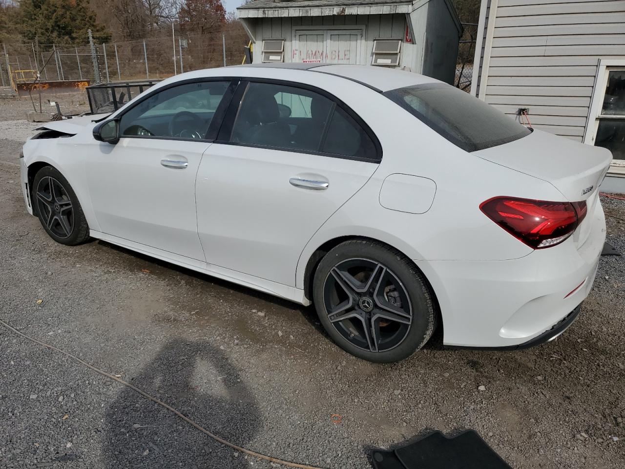 Изображение 2 2022 MERCEDES-BENZ A 220 4MATIC 2022 с VIN W1K3G4FB3NJ367409