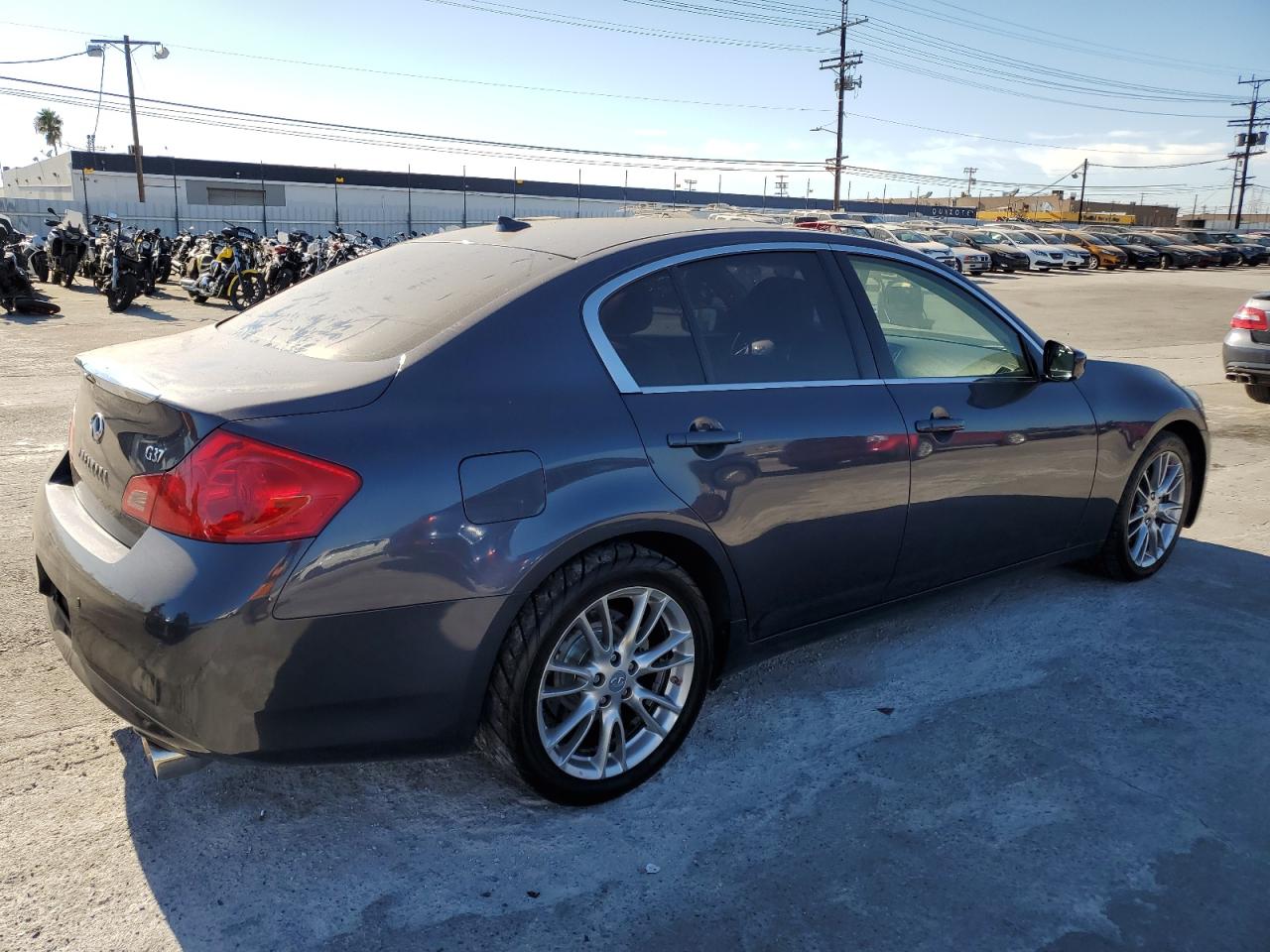 Image 3 of 2011 INFINITI G37 BASE 2011 with VIN JN1CV6AP6BM510364