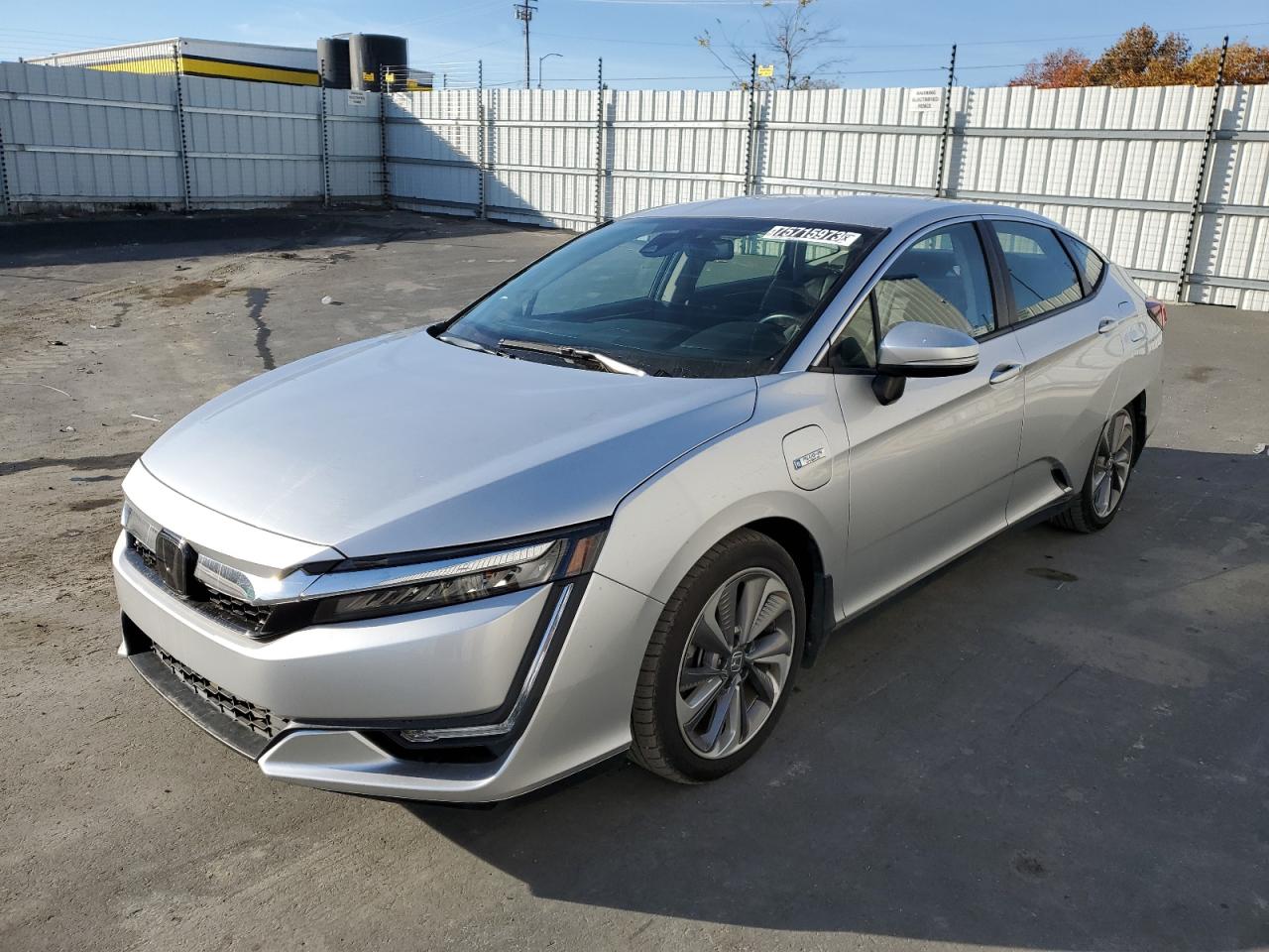 Image 1 of 2018 HONDA CLARITY TOURING 2018 with VIN JHMZC5F31JC004456