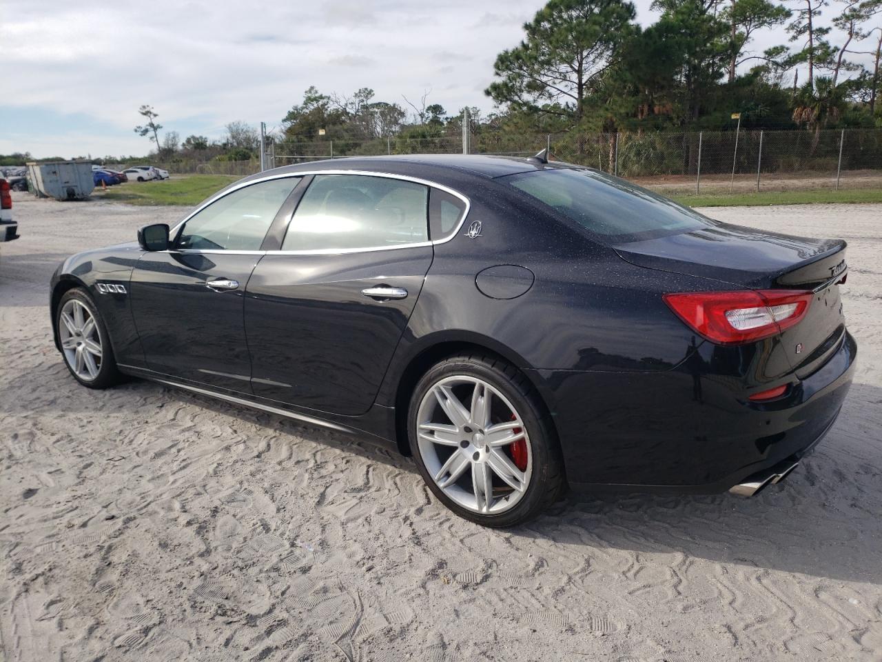 Obraz 2 z 2015 MASERATI QUATTROPORTE S 2015 z VIN ZAM56RRA1F1152484