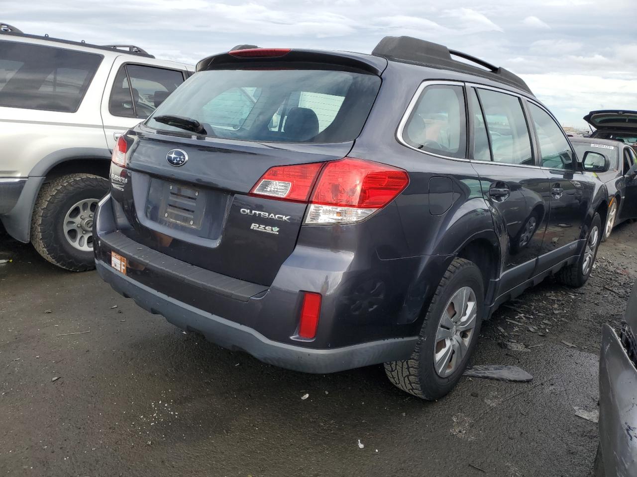 Изображение 3 2013 SUBARU OUTBACK 2.5I 2013 с VIN 4S4BRBAC2D3271015