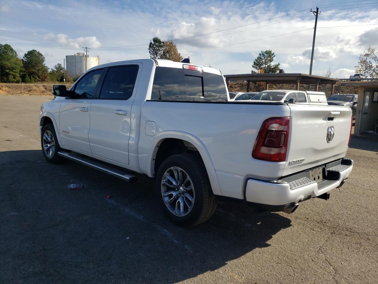 Image 2 of 2019 RAM 1500 LARAMIE 2019 with VIN 1C6RREJT5KN852134