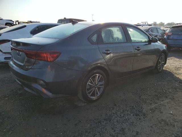 Изображение 3 2023 KIA FORTE LX 2023 с VIN 3KPF24AD2PE633792