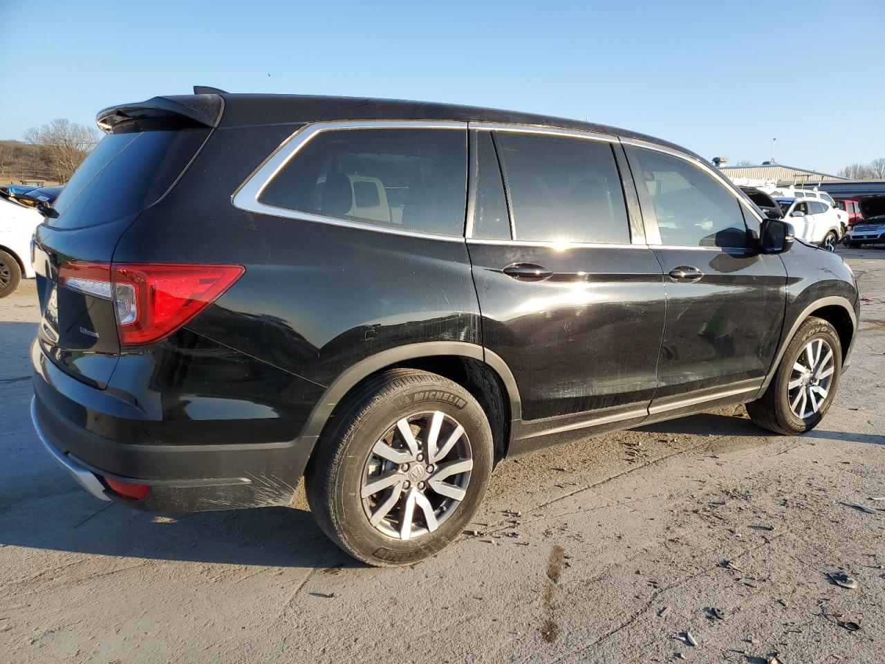 Изображение 3 2021 HONDA PILOT EXL 2021 с VIN 5FNYF5H57MB038833