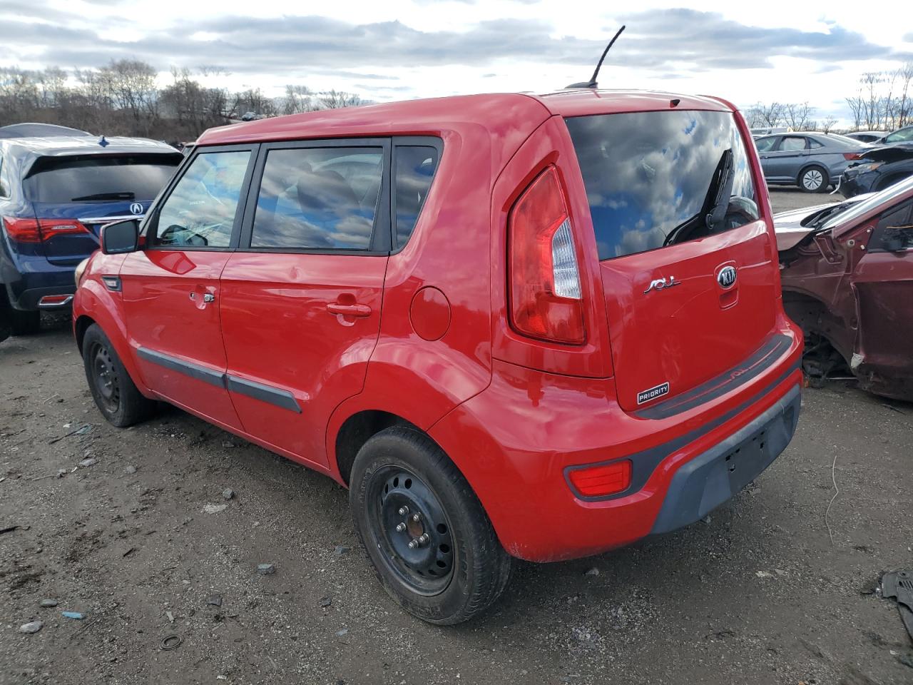 Изображение 2 2013 KIA SOUL  2013 с VIN KNDJT2A59D7634549