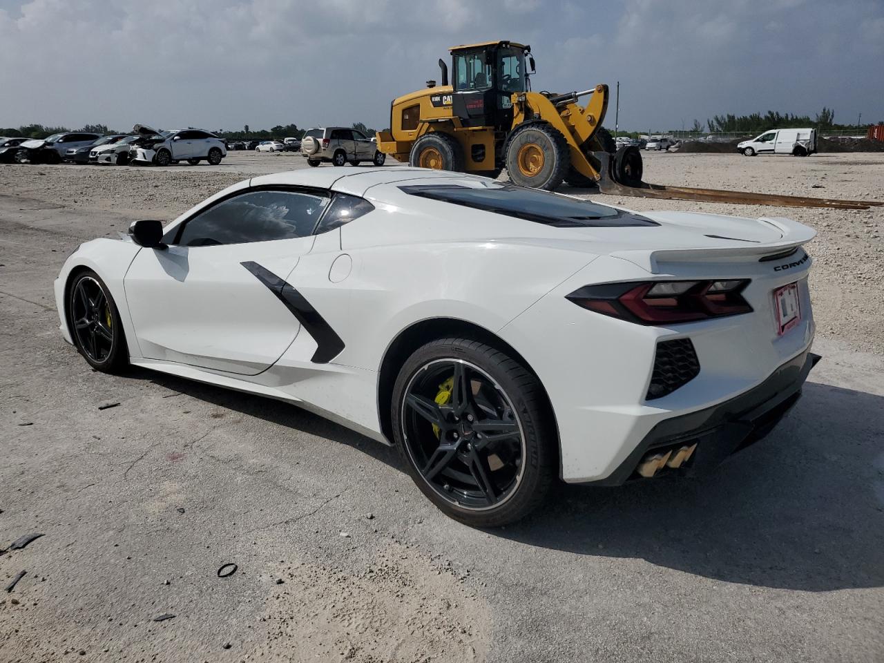 Image 2 of 2023 CHEVROLET CORVETTE STINGRAY 2LT 2023 with VIN 1G1YB2D48P5108930