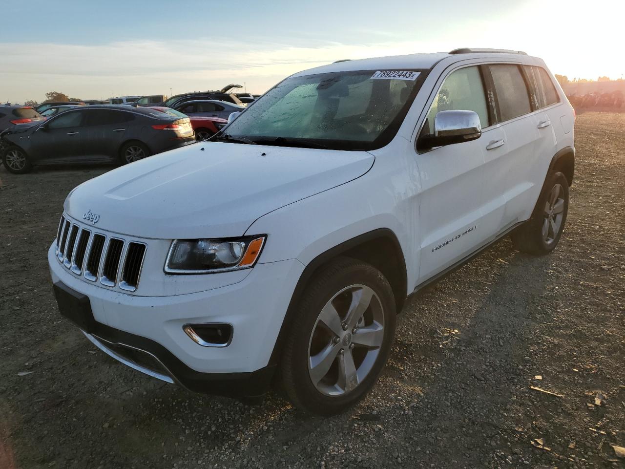 Image 1 of 2016 JEEP GRAND CHEROKEE LIMITED 2016 with VIN 1C4RJFBG0GC506230