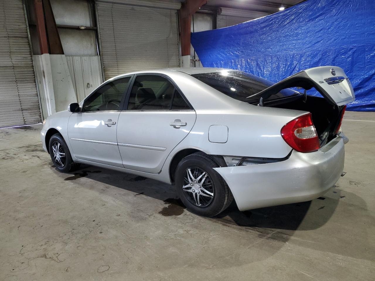 Obraz 2 z 2003 TOYOTA CAMRY LE 2003 z VIN 4T1BE32K03U649428