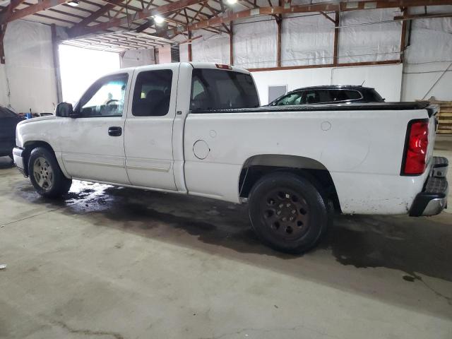 Image 2 of 2005 CHEVROLET SILVERADO C1500 2005 with VIN 2GCEC19T651354889