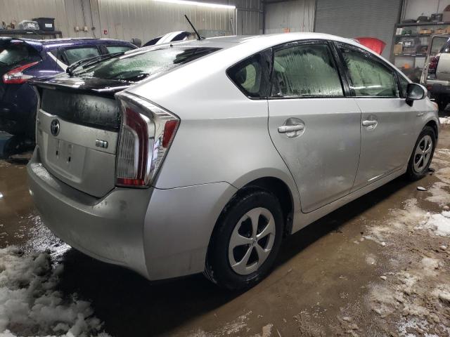 Image 3 of 2013 TOYOTA PRIUS  2013 with VIN JTDKN3DUXD5695377