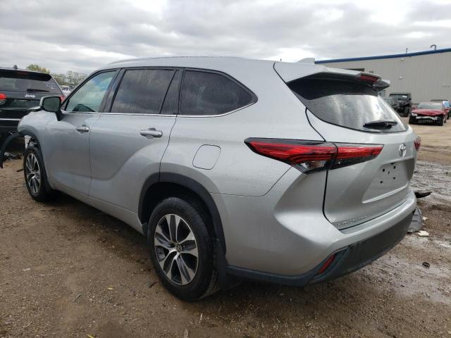 Image 2 of 2021 TOYOTA HIGHLANDER XLE 2021 with VIN 5TDGZRBH9MS142622