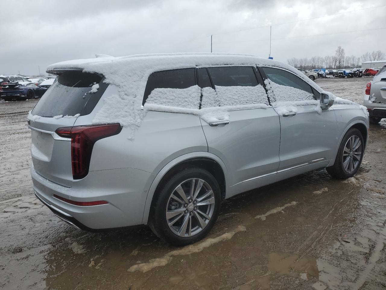 Obraz 3 z 2020 CADILLAC XT6 PREMIUM LUXURY 2020 z VIN 1GYKPDRS7LZ149824