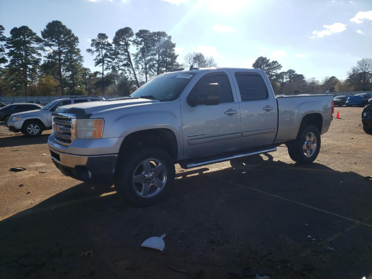 Image 1 of 2013 GMC SIERRA K2500 SLT 2013 with VIN 1GT121E8XDF177550