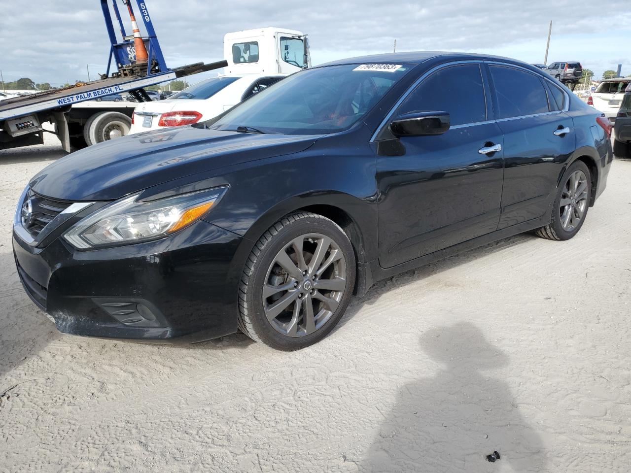 Image 1 of 2018 NISSAN ALTIMA 2.5 2018 with VIN 1N4AL3AP3JC226581