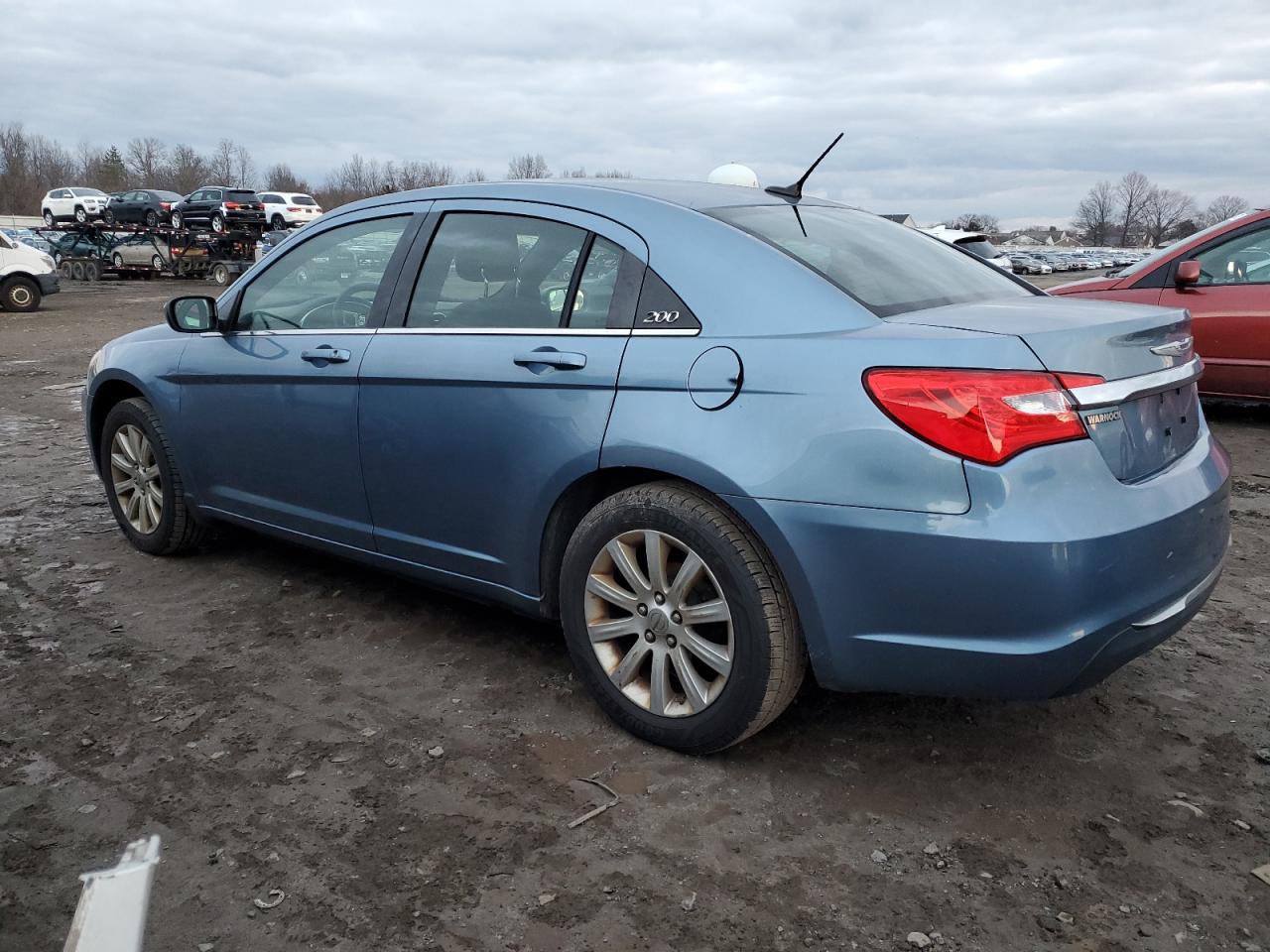 Изображение 2 2011 CHRYSLER 200 TOURING 2011 с VIN 1C3BC1FB3BN576528