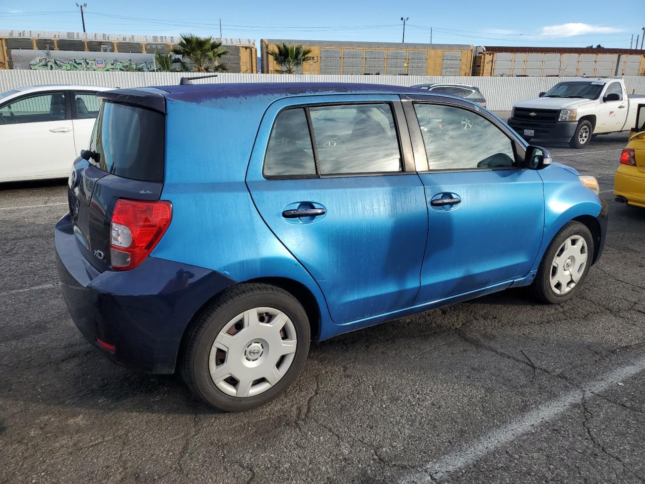 Изображение 3 2009 TOYOTA SCION XD  2009 с VIN JTKKU10499J048005