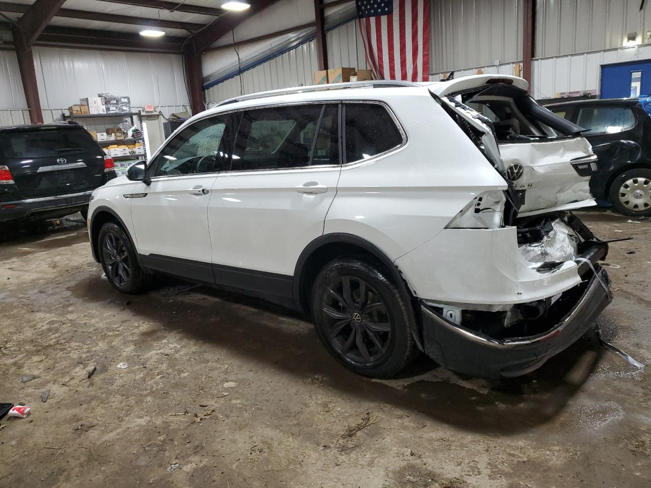 Image 2 of 2023 VOLKSWAGEN TIGUAN SE 2023 with VIN 3VVNB7AX2PM100923