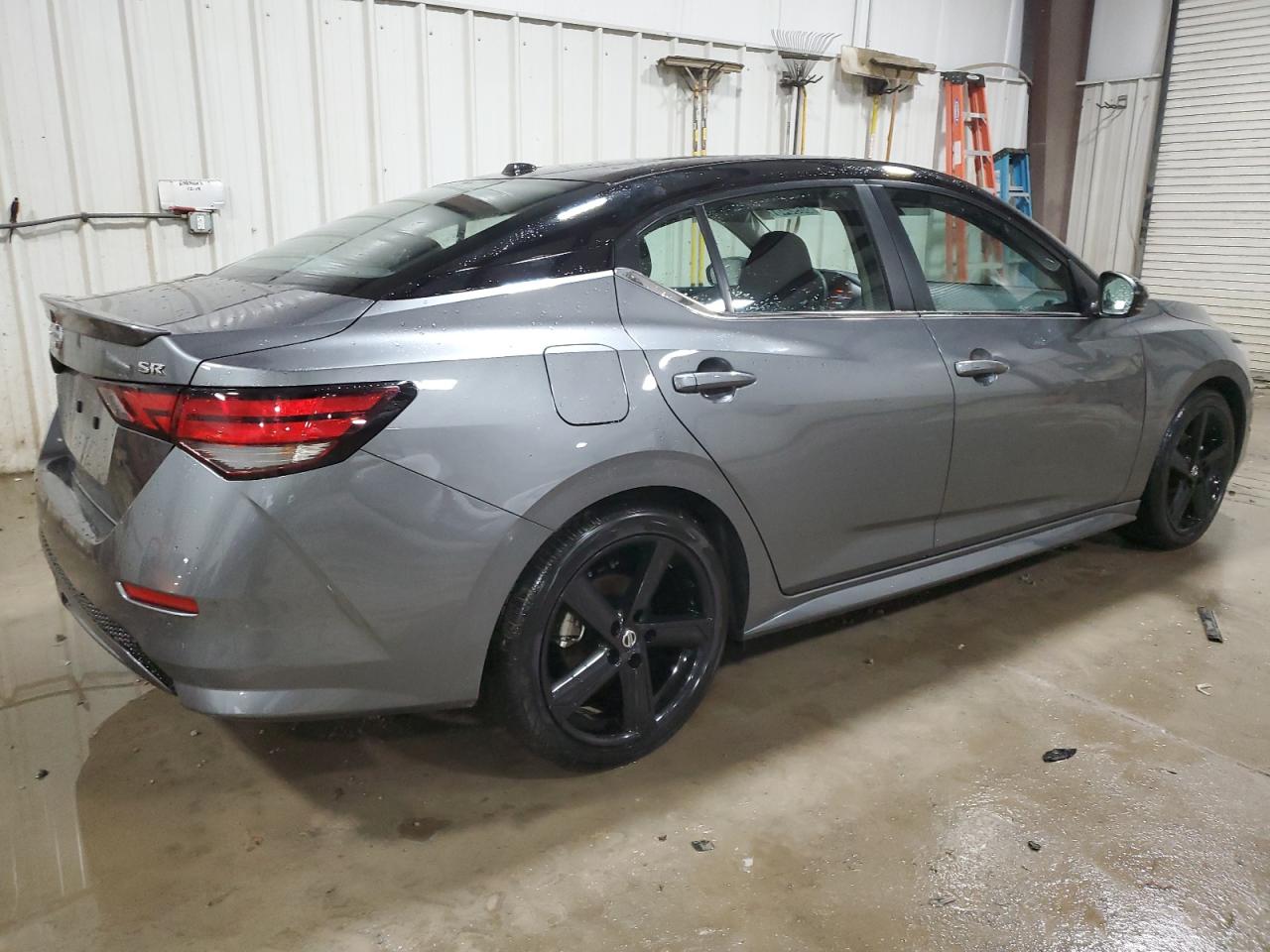 Image 3 of 2023 NISSAN SENTRA SR 2023 with VIN 3N1AB8DVXPY231185