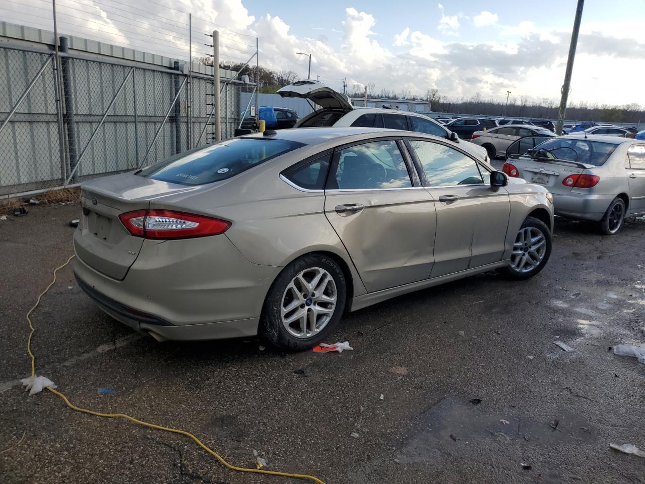Изображение 3 2016 FORD FUSION SE 2016 с VIN 3FA6P0H79GR199640