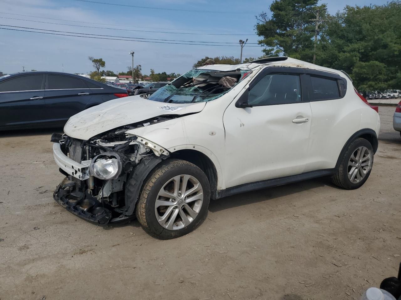 Image 1 of 2014 NISSAN JUKE S 2014 with VIN JN8AF5MV4ET360212
