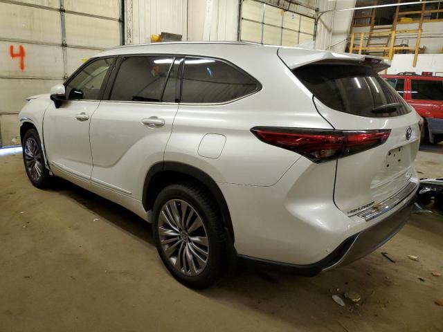 Obraz 2 z 2022 TOYOTA HIGHLANDER HYBRID PLATINUM 2022 z VIN 5TDEBRCH1NS073906