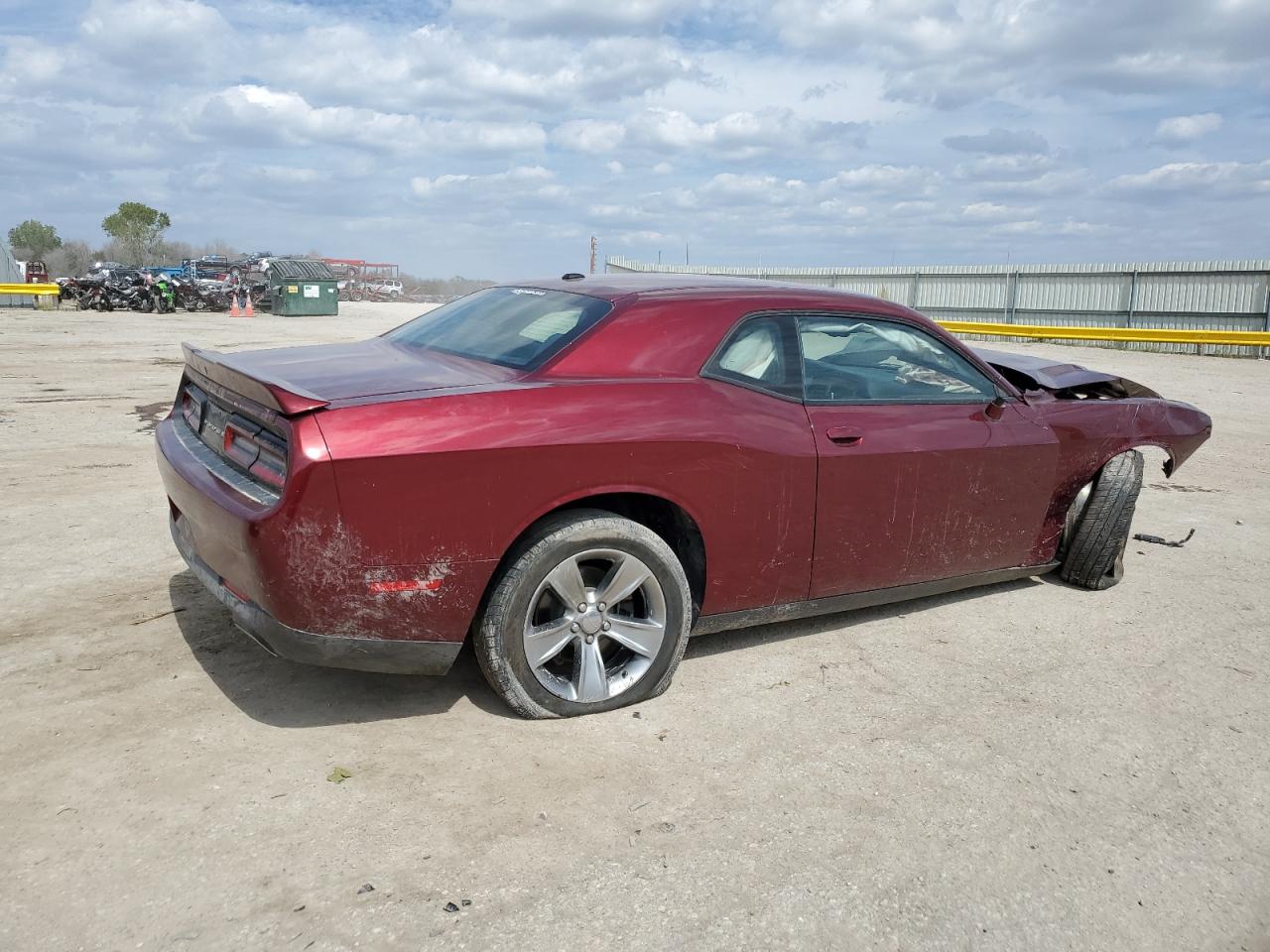 Изображение 3 Dodge Challenger Sxt 2019 с VIN 2C3CDZAG8KH524792