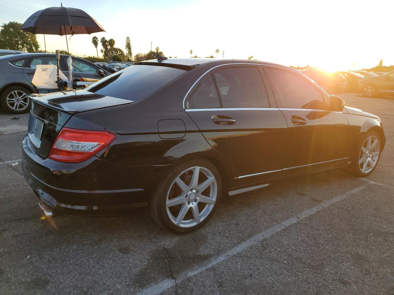 Image 3 of 2008 MERCEDES-BENZ C 300 2008 with VIN WDDGF54X28F046509