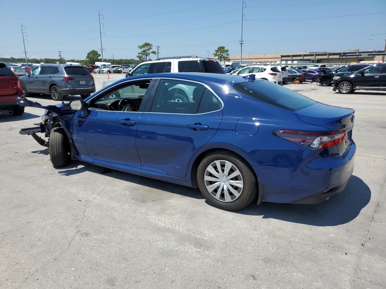 Image 2 of 2023 TOYOTA CAMRY LE 2023 with VIN 4T1C31AK5PU052796