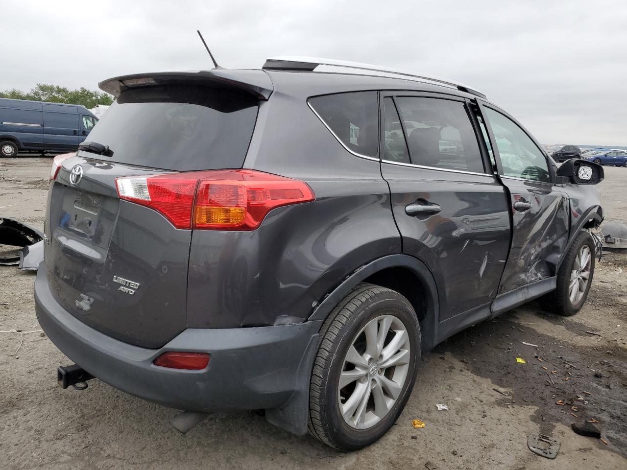 Image 3 of 2013 TOYOTA RAV4 LIMITED 2013 with VIN 2T3DFREV9DW075516