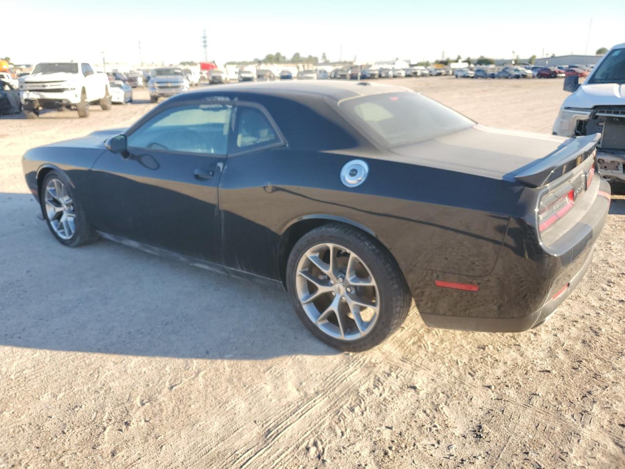 Изображение 2 2022 DODGE CHALLENGER GT 2022 с VIN 2C3CDZJGXNH223512