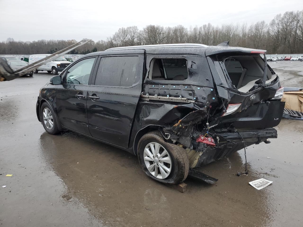 Image 2 of 2016 KIA SEDONA LX 2016 with VIN KNDMB5C10G6188538
