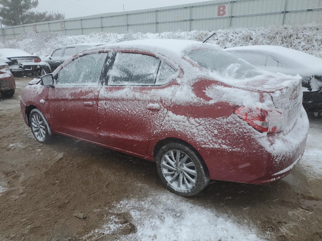 Obraz 2 z 2018 MITSUBISHI MIRAGE G4 ES 2018 z VIN ML32F3FJ3JHF15222