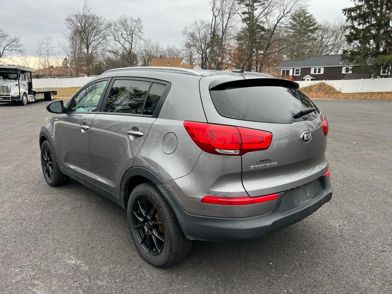 Obraz 2 z 2016 KIA SPORTAGE LX 2016 z VIN KNDPBCAC0G7858346