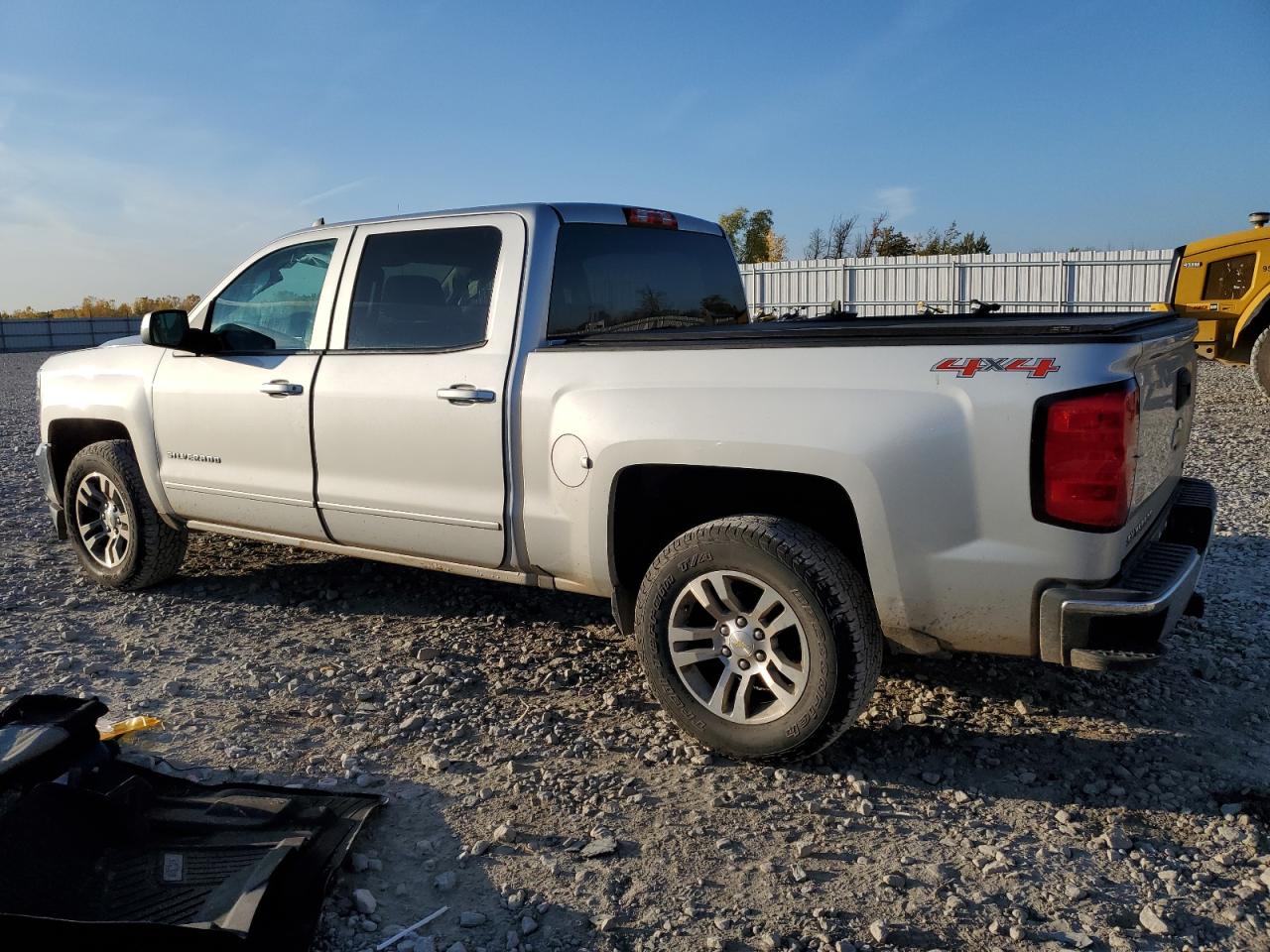 Изображение 2 2016 CHEVROLET SILVERADO K1500 LT 2016 с VIN 3GCUKREC1GG261422