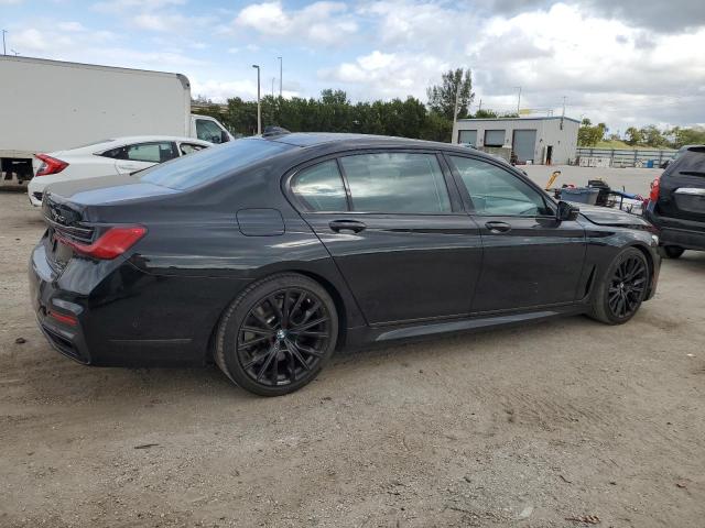 Obraz 3 z 2022 BMW 740 I 2022 z VIN WBA7T2C02NCK38352