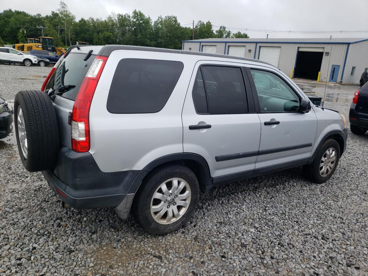 Image 3 of 2005 HONDA CR-V EX 2005 with VIN SHSRD788X5U335136