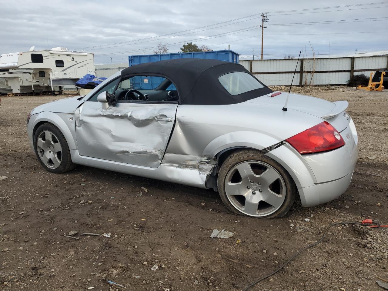 Obraz 2 z 2001 AUDI TT QUATTRO 2001 z VIN TRUUT28N611048981