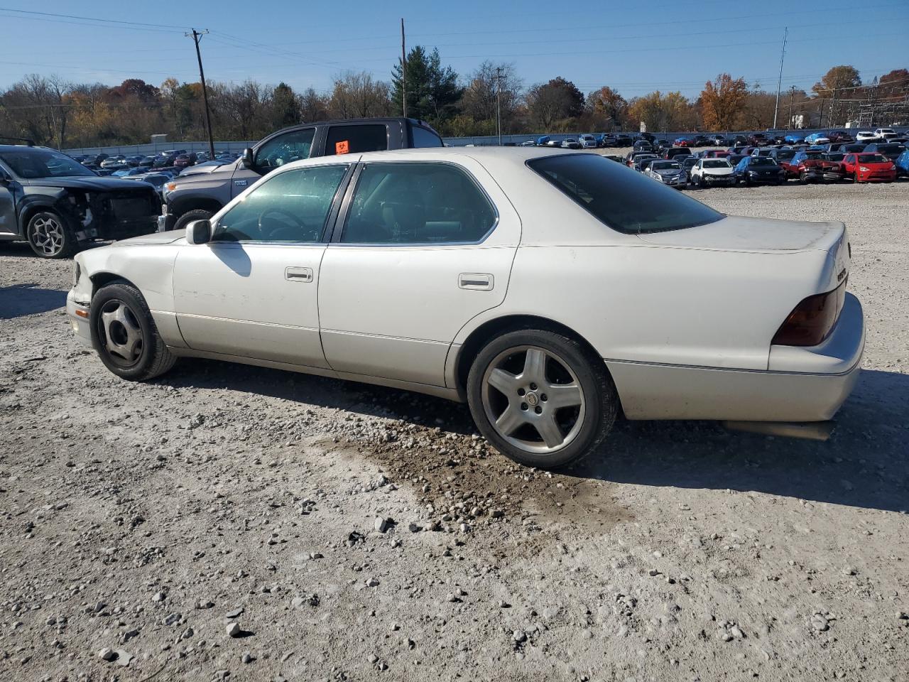 Изображение 2 1998 LEXUS LS 400 1998 с VIN JT8BH28F6W0127753