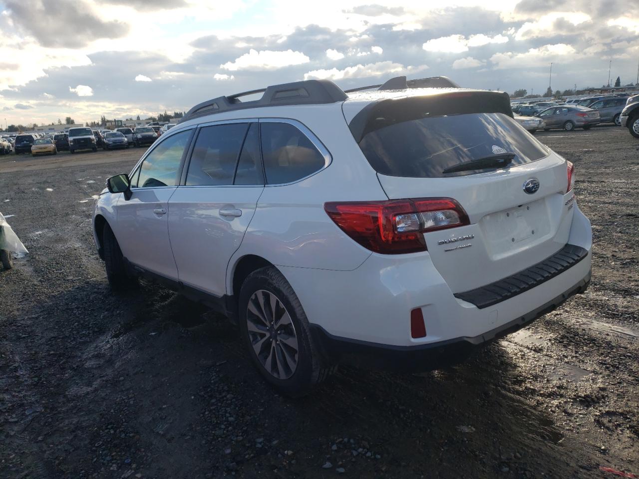 Image 2 of 2017 SUBARU OUTBACK 3.6R LIMITED 2017 with VIN 4S4BSENC7H3321607