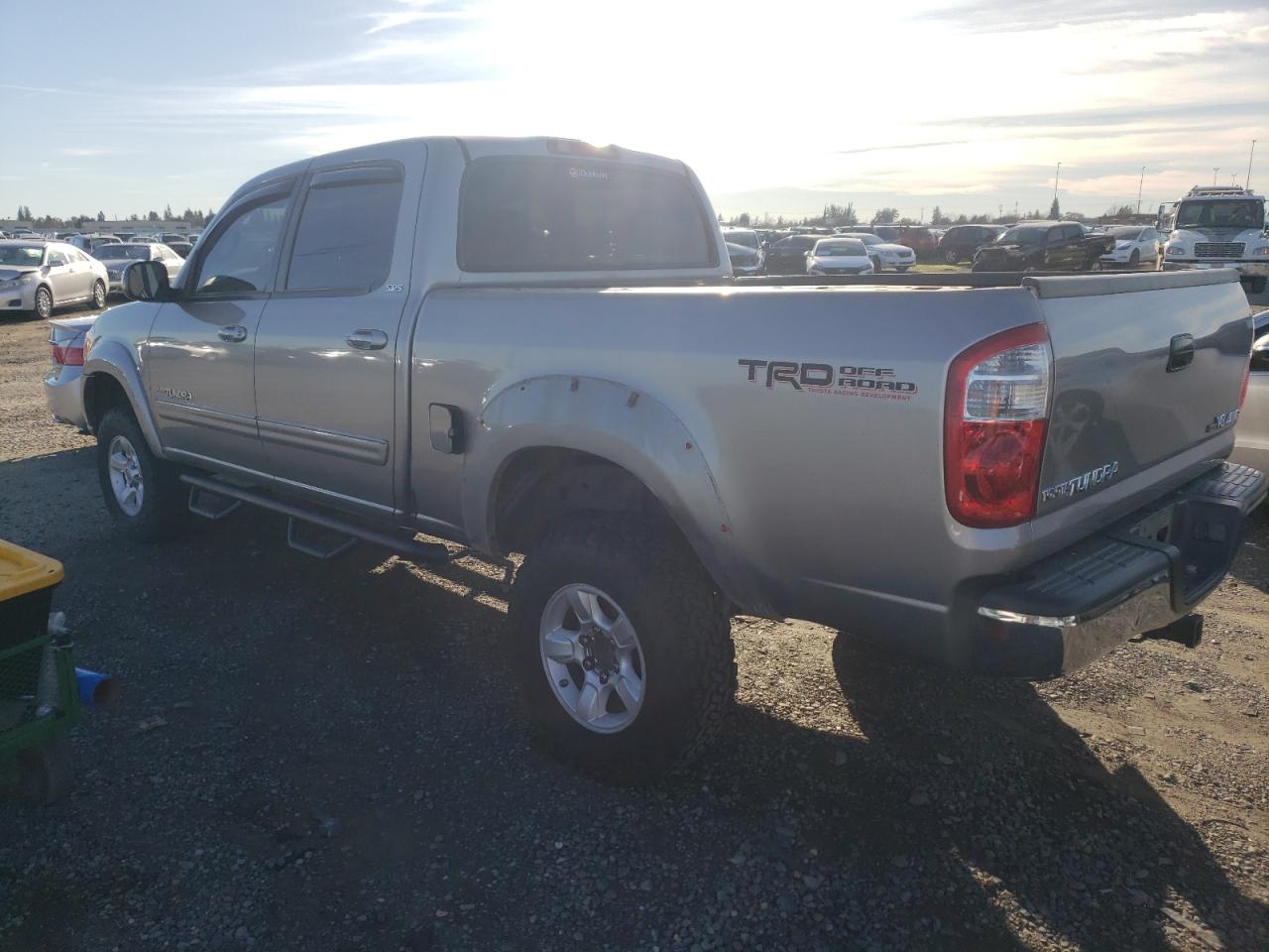 Изображение 2 2006 TOYOTA TUNDRA DOUBLE CAB SR5 2006 с VIN 5TBDT44186S515782