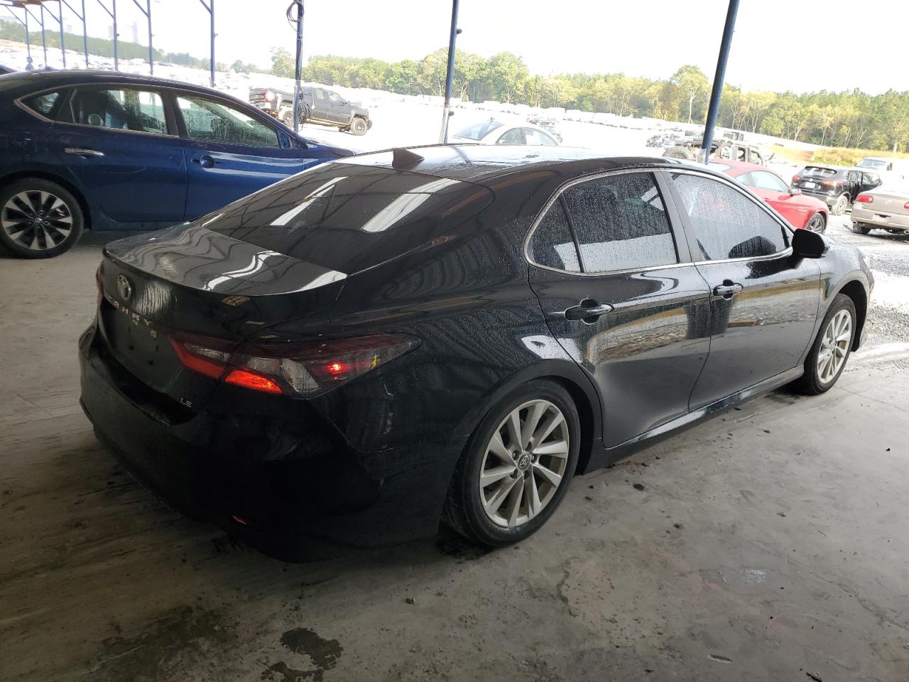 Изображение 3 2023 TOYOTA CAMRY LE 2023 с VIN 4T1C11AK1PU724990
