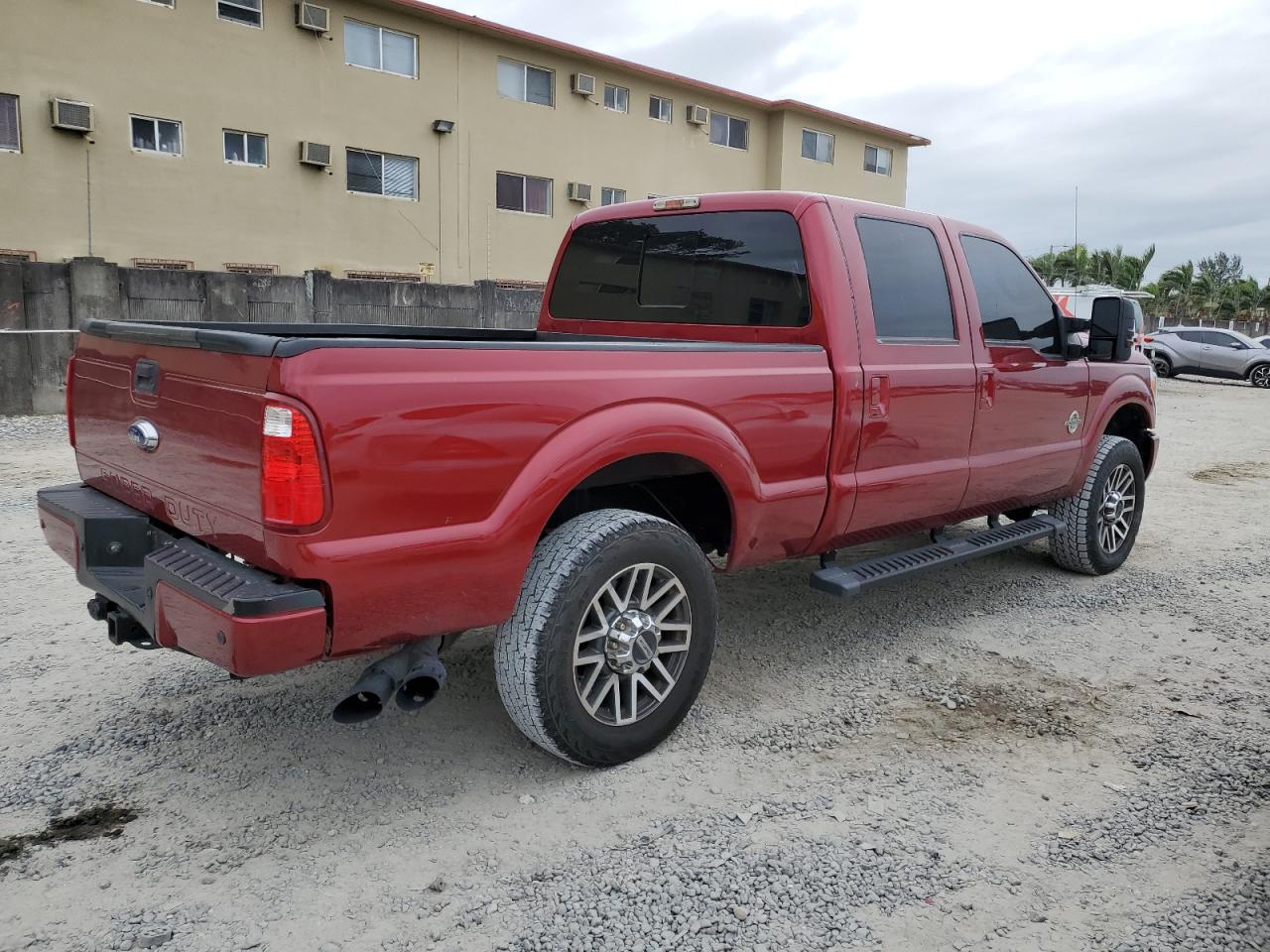 Изображение 3 2015 FORD F250 SUPER DUTY 2015 с VIN 1FT7W2BT4FEC44732