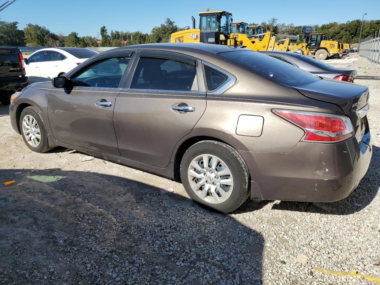 Image 2 of 2015 NISSAN ALTIMA 2.5 2015 with VIN 1N4AL3AP9FN340547